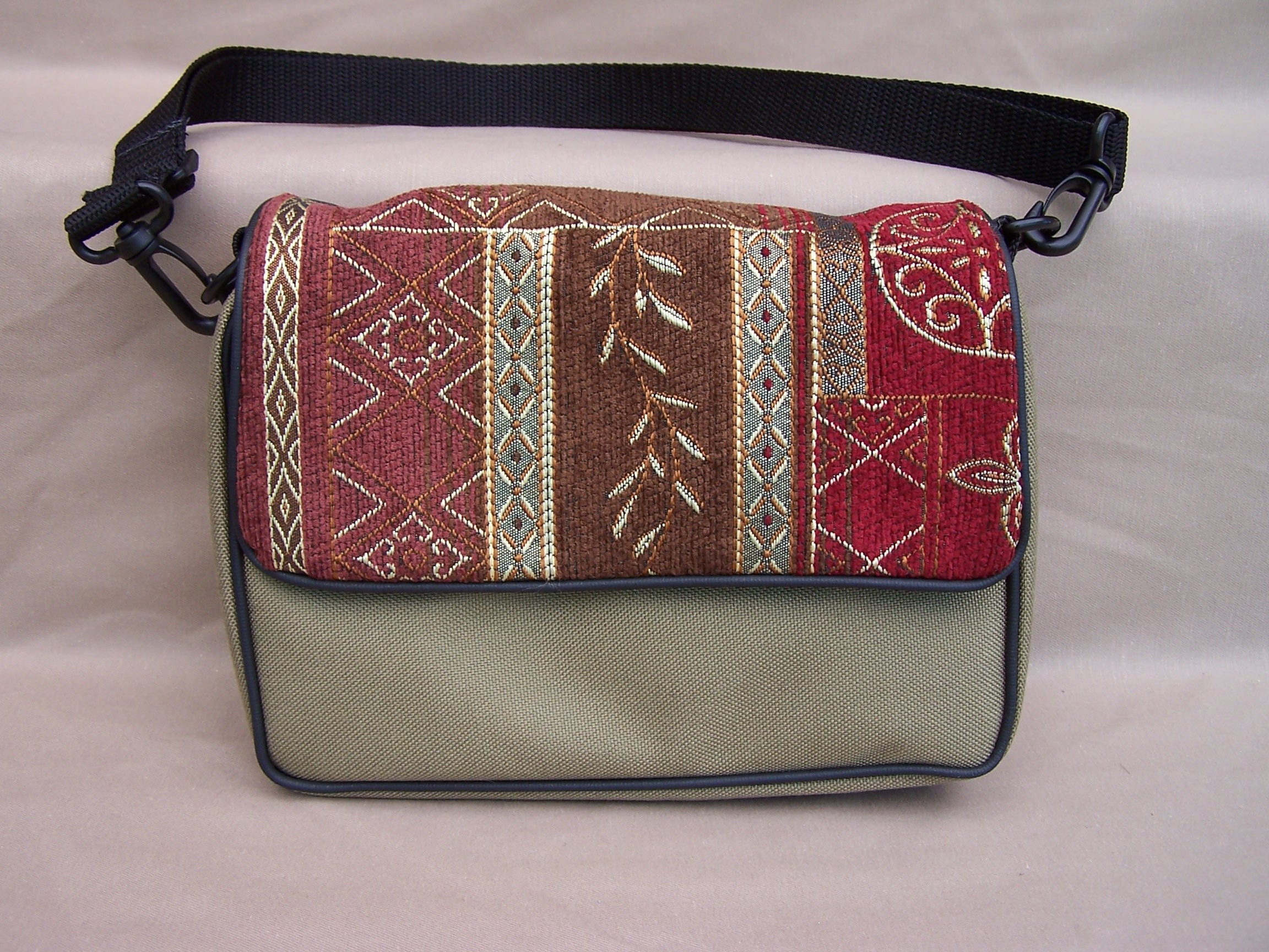 Small Shoulder Crossbody Bag Tapestry Flap Purse – MKIBags.com